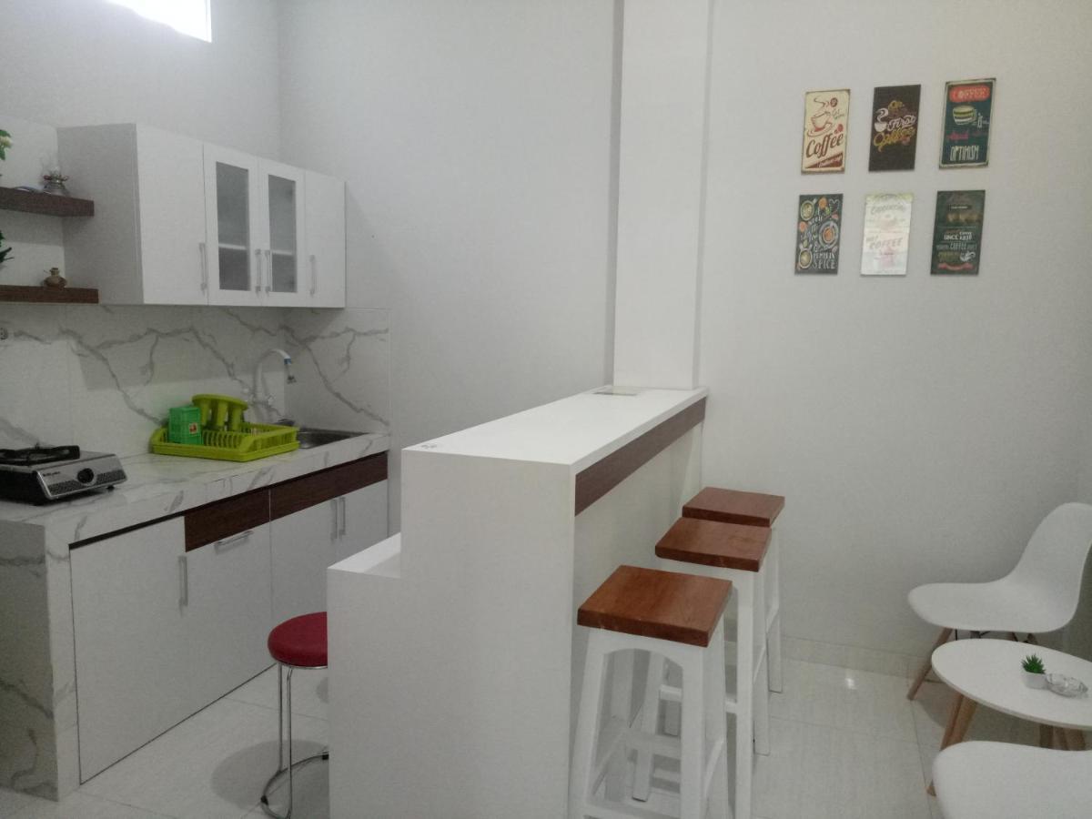 Omah Bondi Family Homestay By Fh Stay Джокьякарта Экстерьер фото